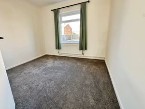 Red Barn Road - click for photo gallery